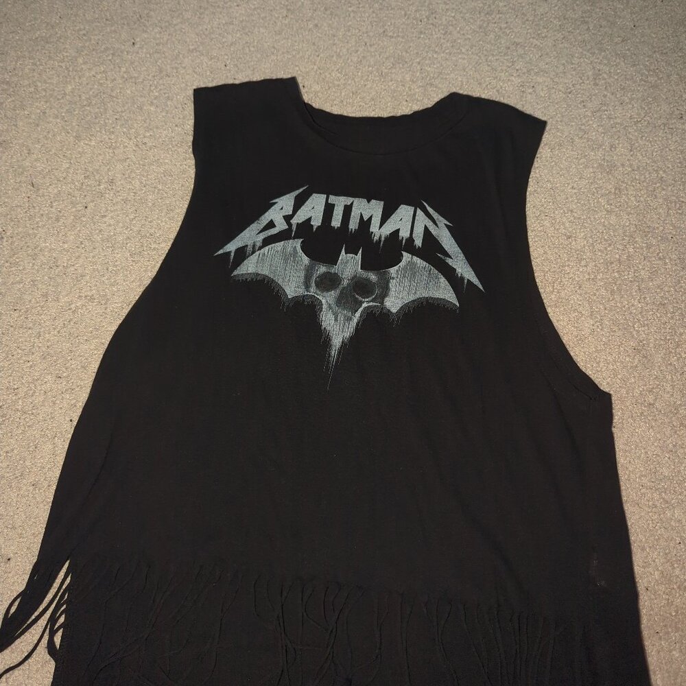 Batman shirt size Med